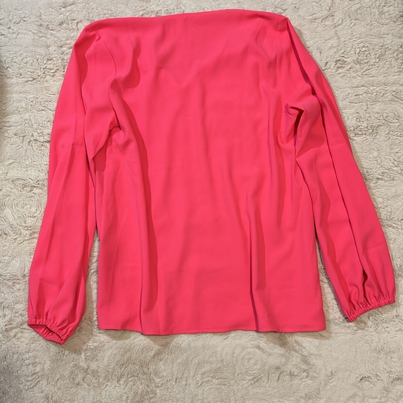 Size L blouse - Picture 7 of 16